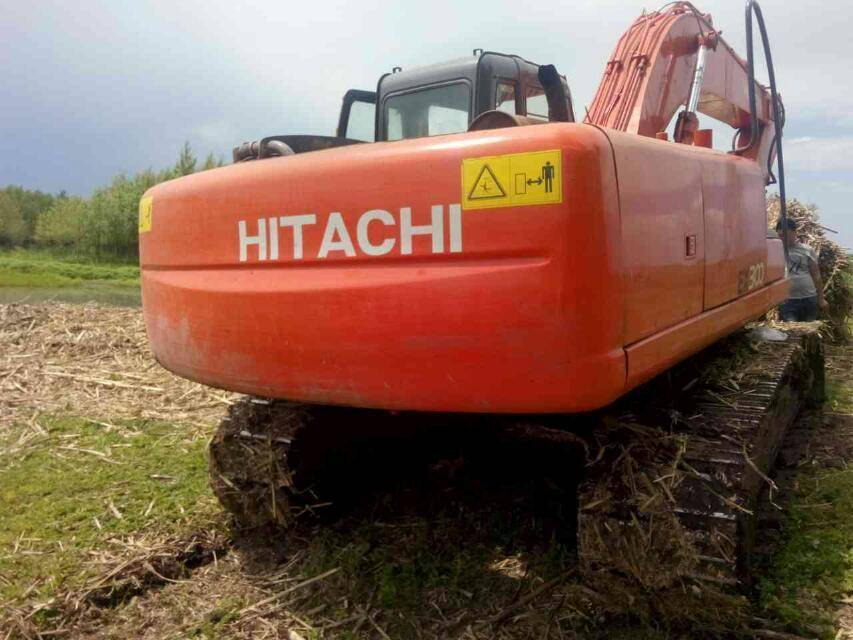 Nola diagnostikatu Hitachi ZAXIS120 hondeamakina poliki-poliki oinez?