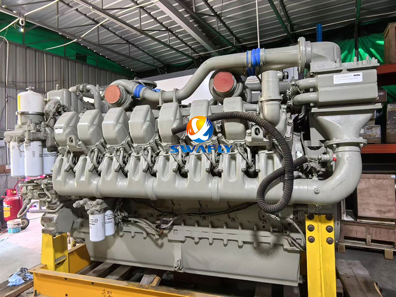 Meatze-kamioi handi baterako motor bat behar duzu? Ez begiratu gehiago.